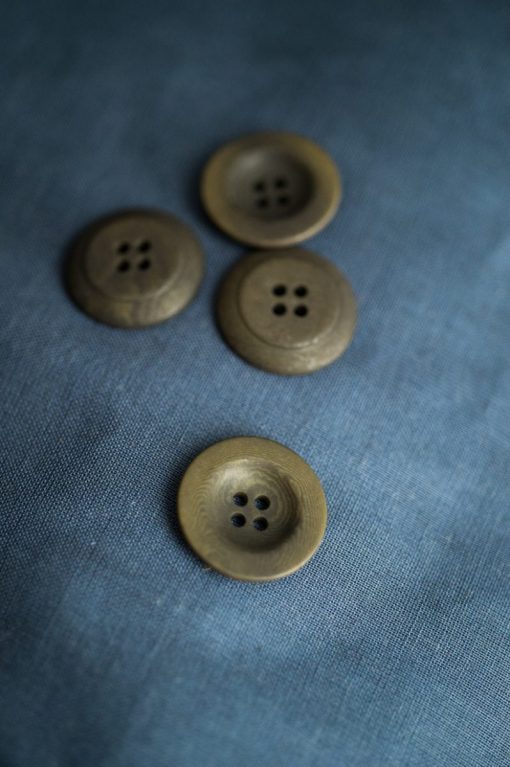 Knopf corozo khaki 22mm