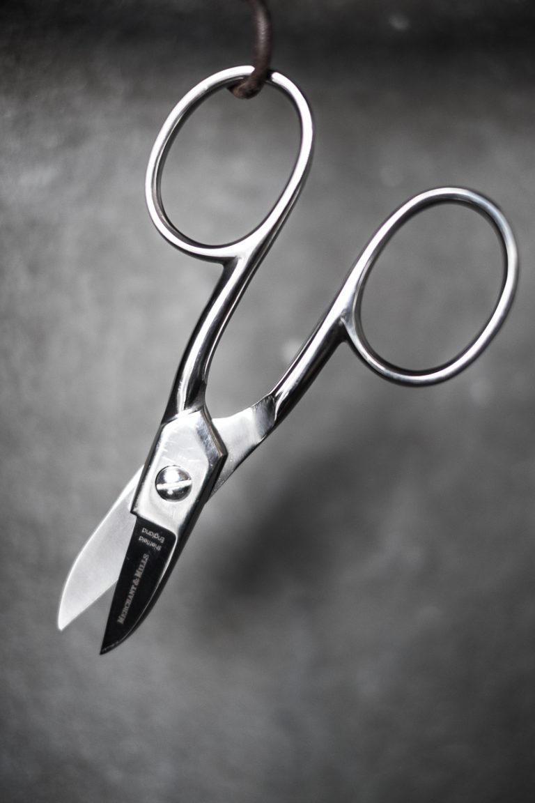 Buttonhole Scissors 5.5'' Merchant und Mills im Shop von schönerStil