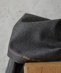 Schurwolle Flanell Scuro Designerstoff Italien